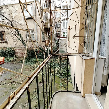 Apartment For Four Next To Blvd Vitosha